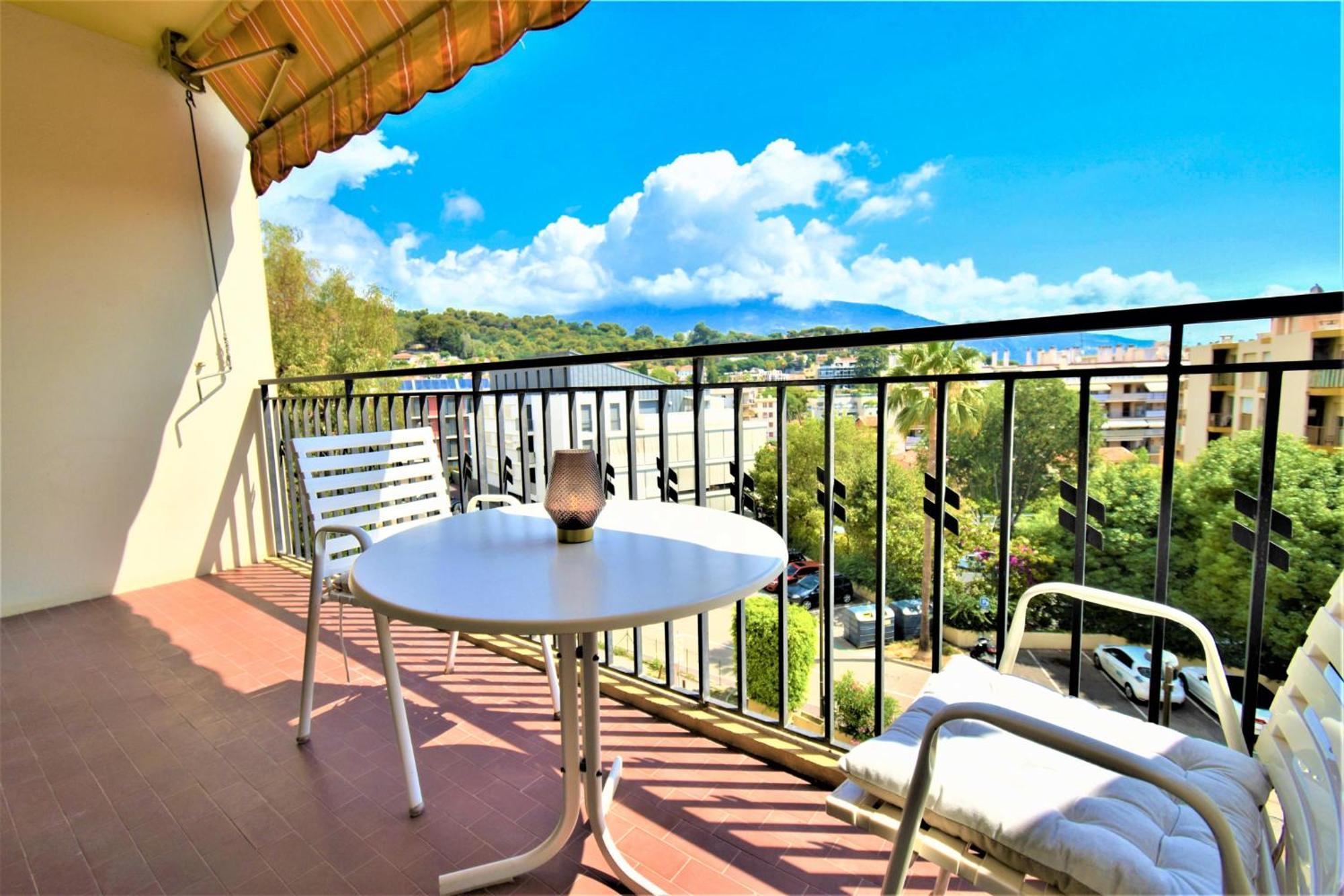 L'Orangerie - Proche Mer - Terrasse - Parking Prive - Clim Рокбрюн-Кап-Мартен Екстер'єр фото